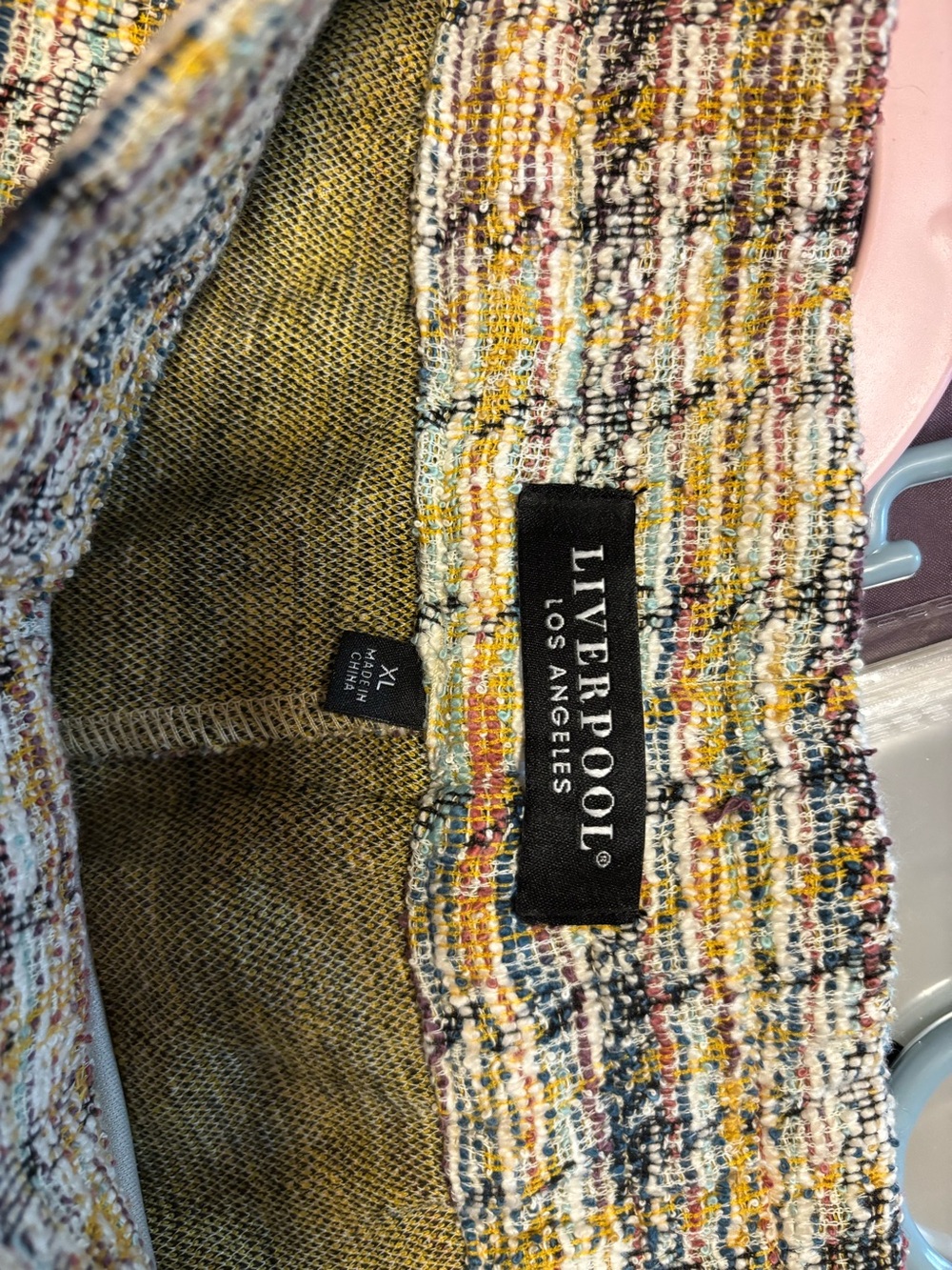 Liverpool Cropped Wide-Leg Pull-On Pants in Multi Tweed - Picture 4 of 6